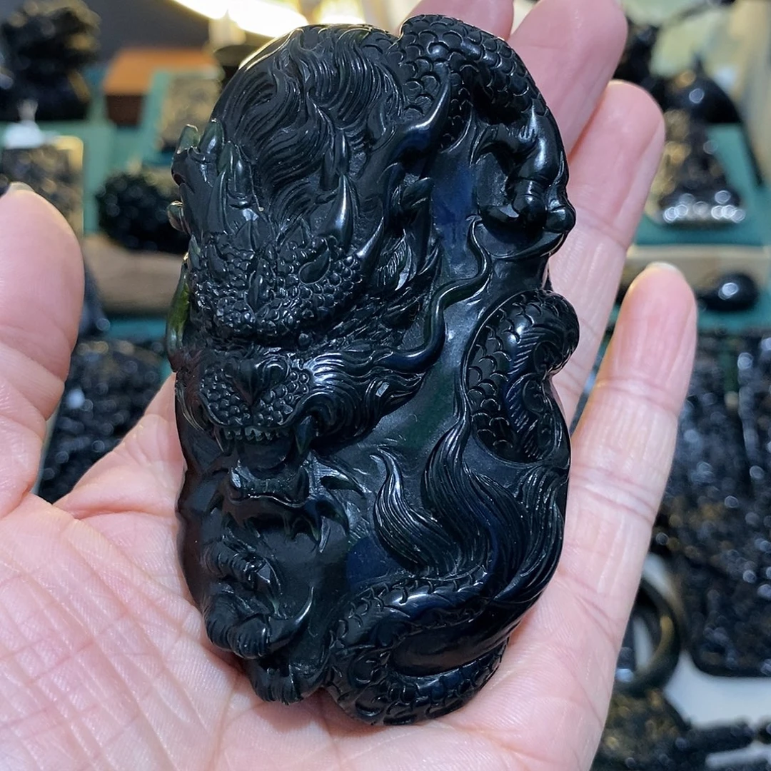 小****未镶嵌蛇纹石玉颈饰