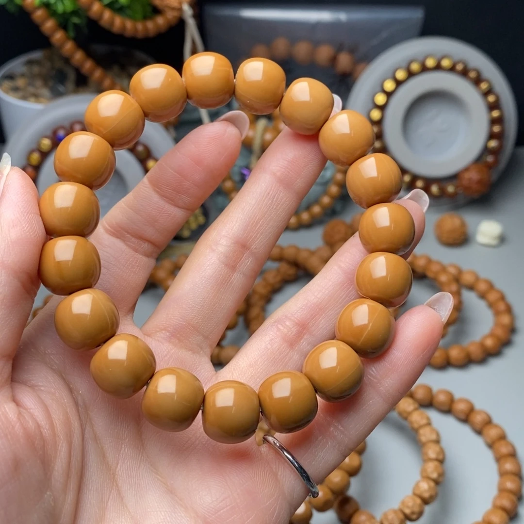 大***哲吊坠猴头核桃猴头