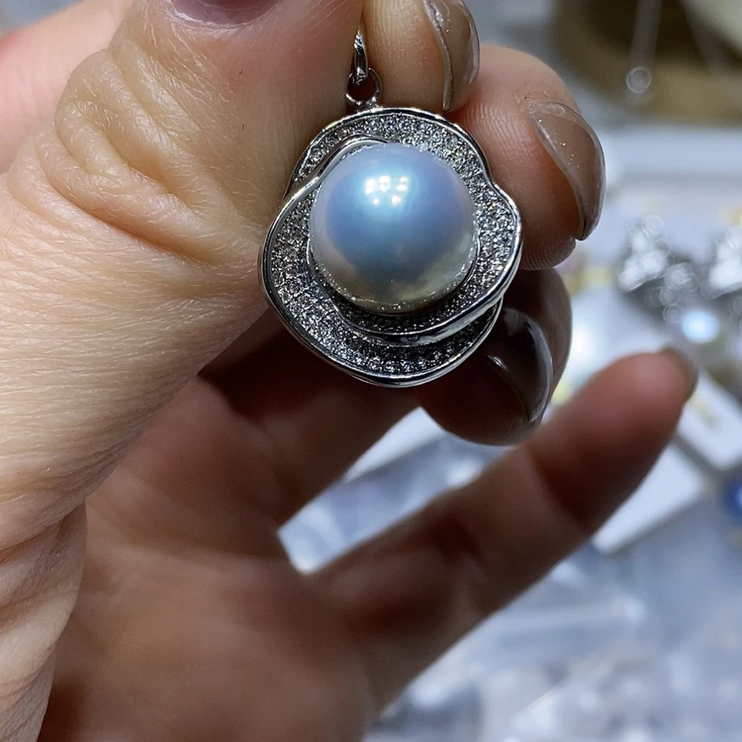 淡水珍珠吊坠未镶嵌