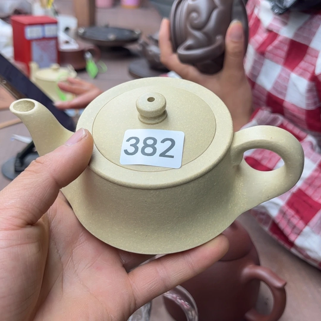 紫砂茶壶本绿一帆风顺240左右瑕疵