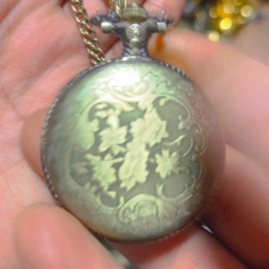 铜的。全清了一件不留