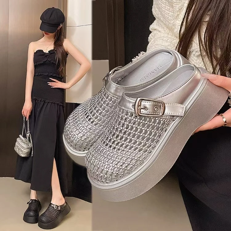 小众厚底半拖女2025欧洲站新款外穿时尚气质凉拖皮带扣英伦单鞋潮