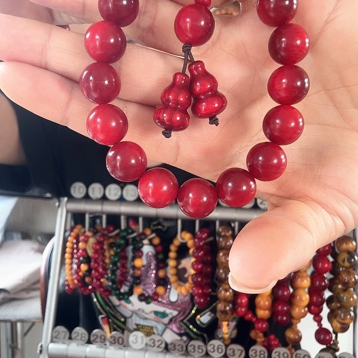 松木固化款琥珀木手串1.2樱桃红