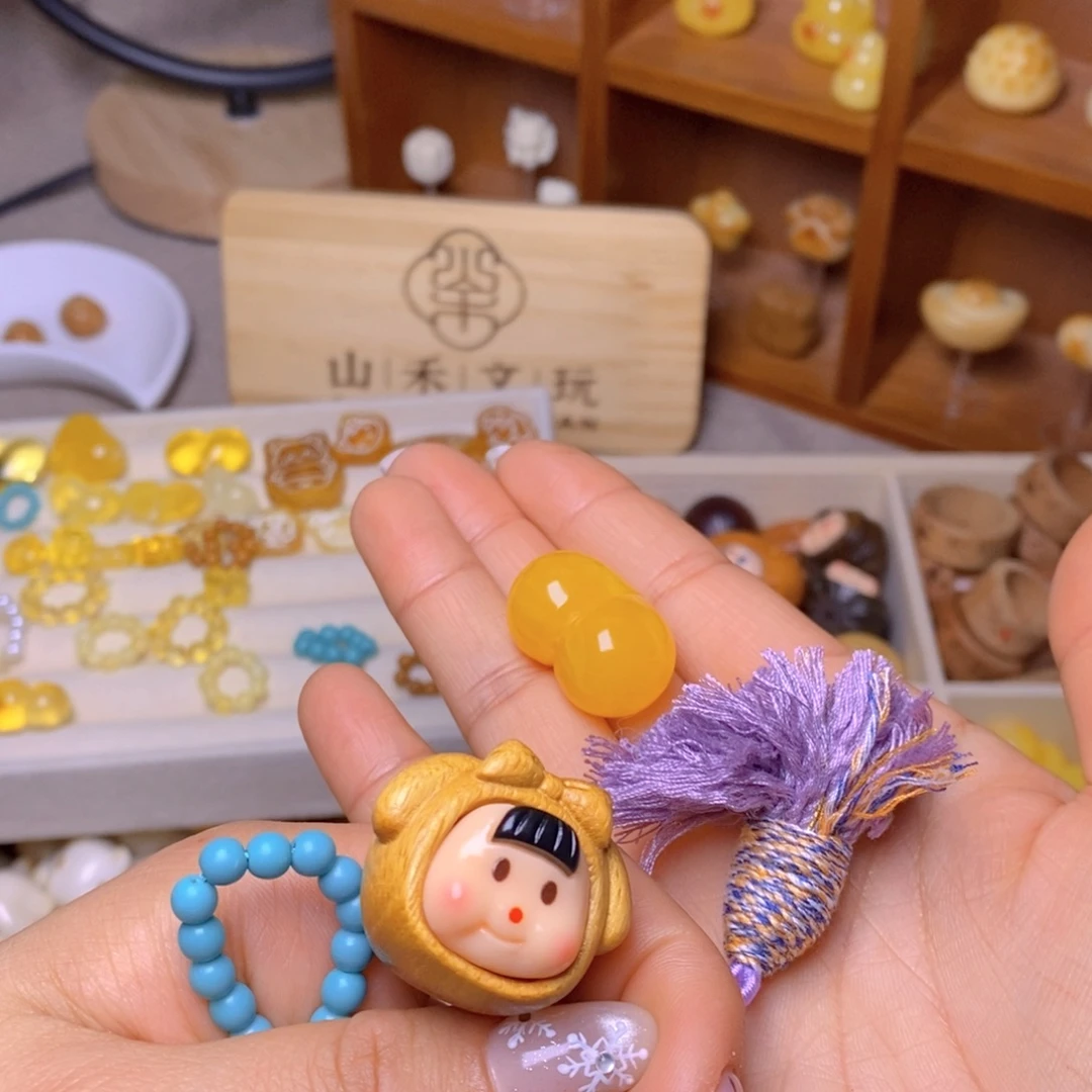 吊坠猴头核桃大绿提溜和黑多妹头和二代心和紫短流苏