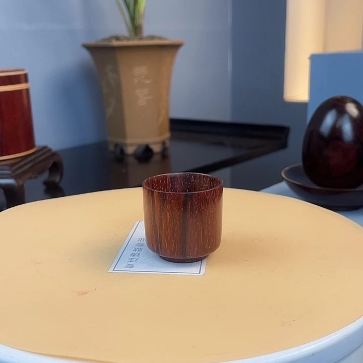 是***嘎檀香紫檀（小叶紫檀）