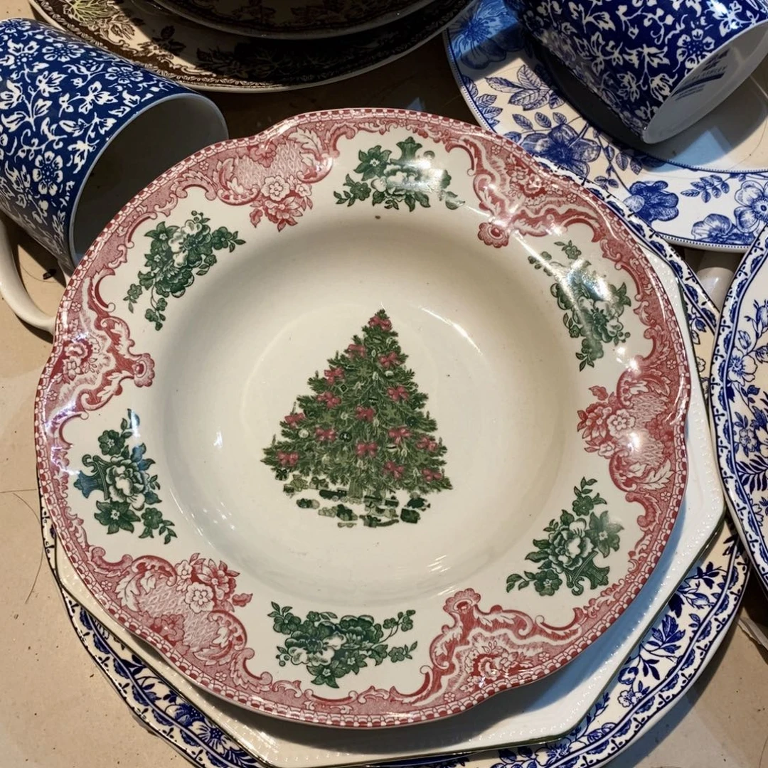 k***_瓷两个微瑕圣诞树草帽盘