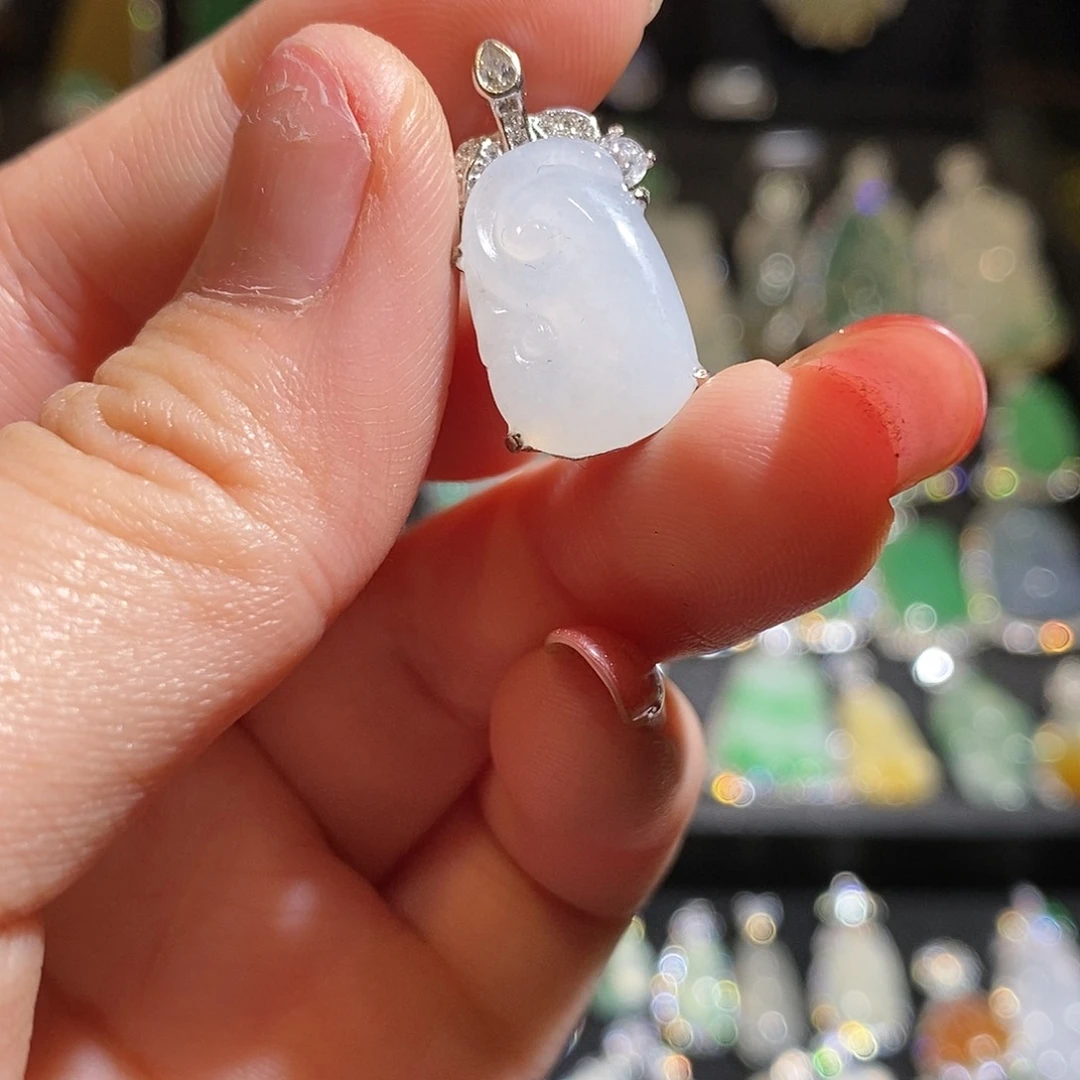 颈饰银S925镶嵌翡翠天然翡翠