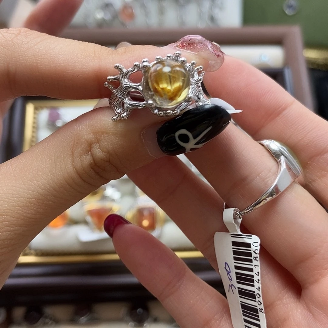 水晶戒指银S925镶嵌神****经金钛晶圆珠