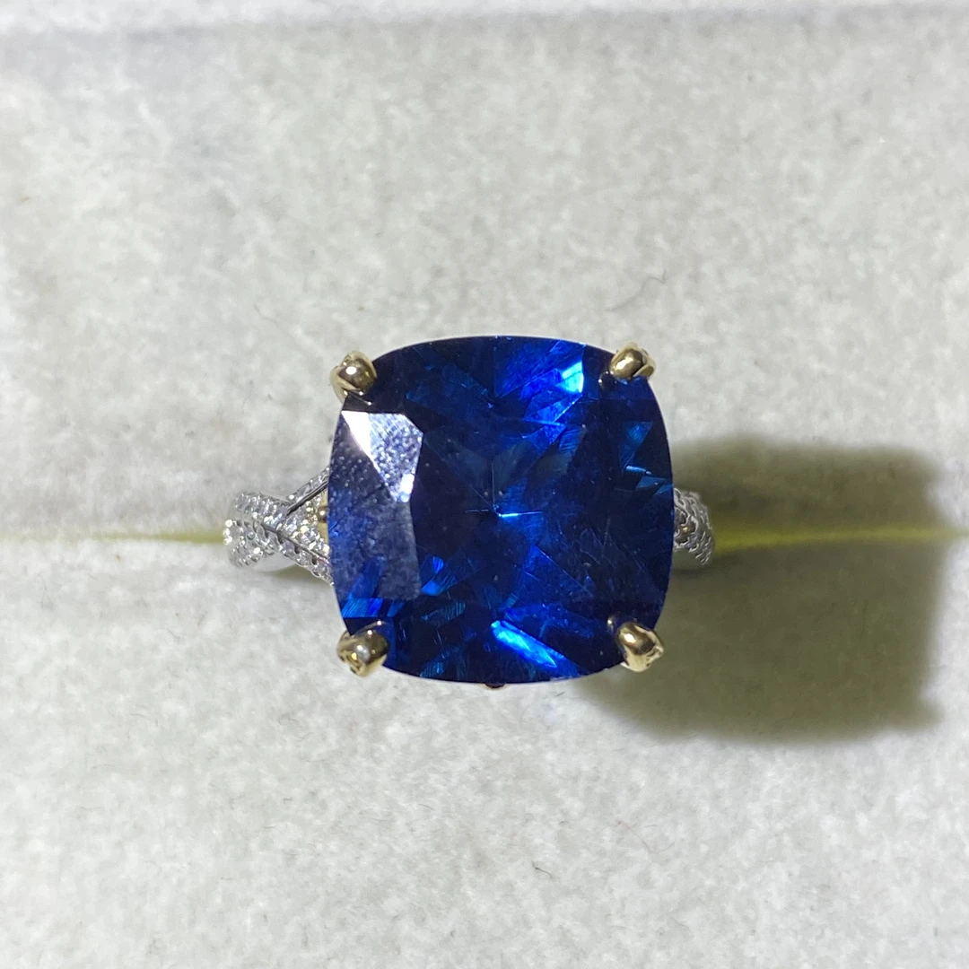 精选B223-典藏轻奢-重工豪华戒指