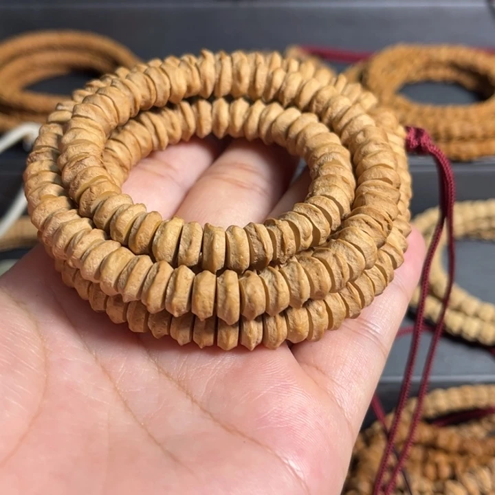 用***1吊坠柏香籽/百香籽