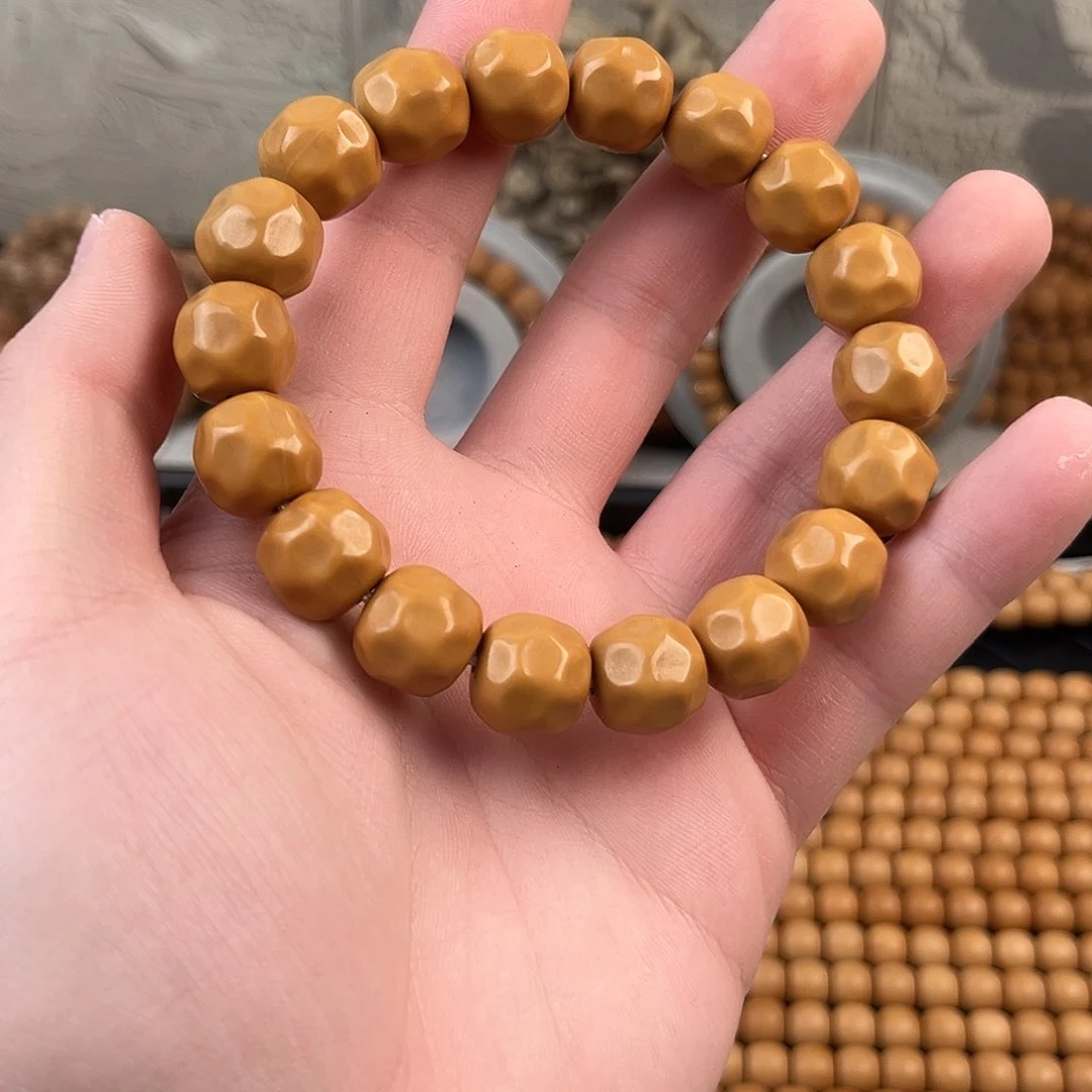 猴头核桃手串干****了全品龙岩奶酪