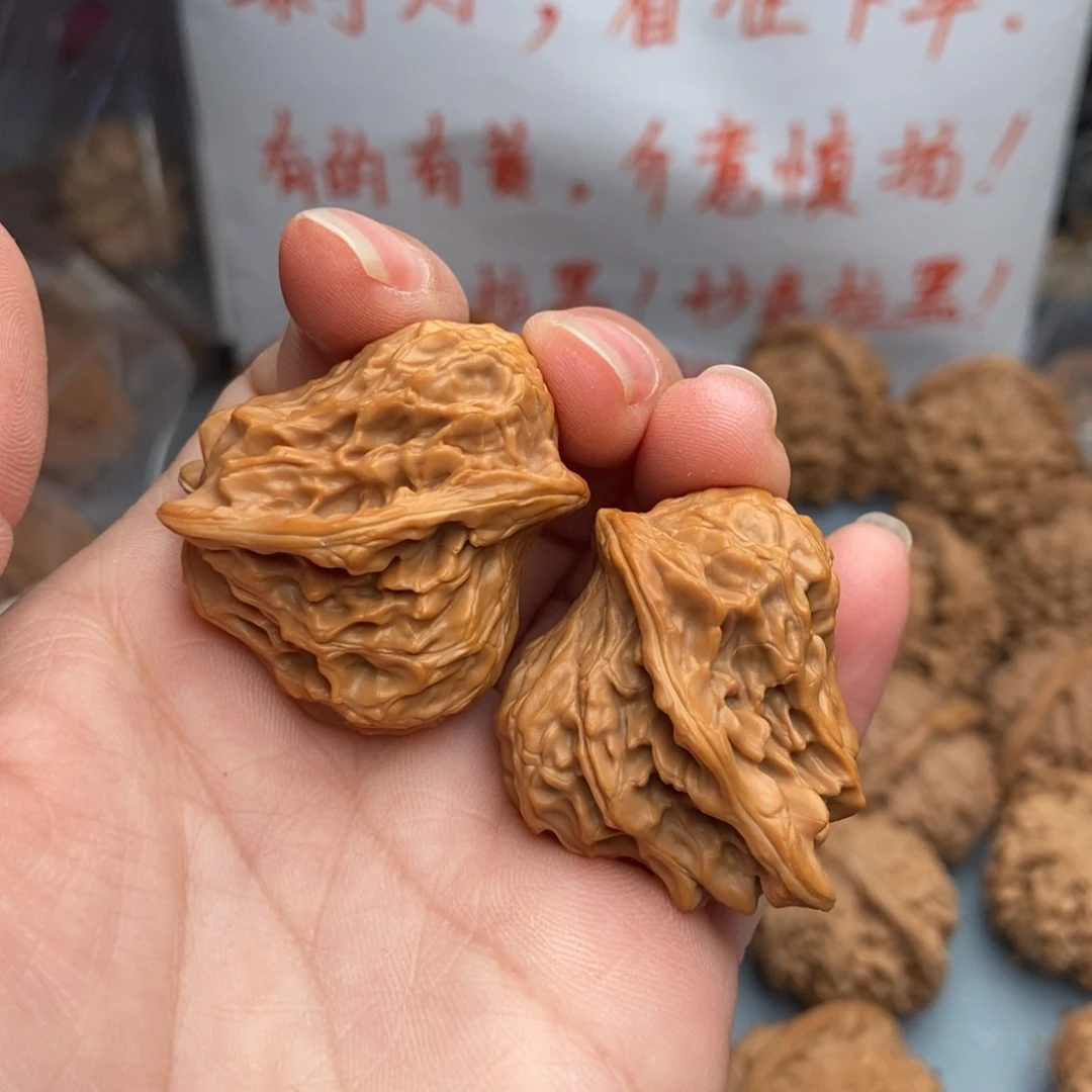 文玩核桃把件小鸟1