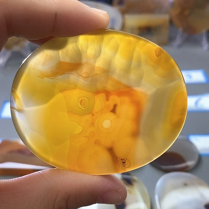 玛瑙/玉髓未镶嵌珠宝半成品