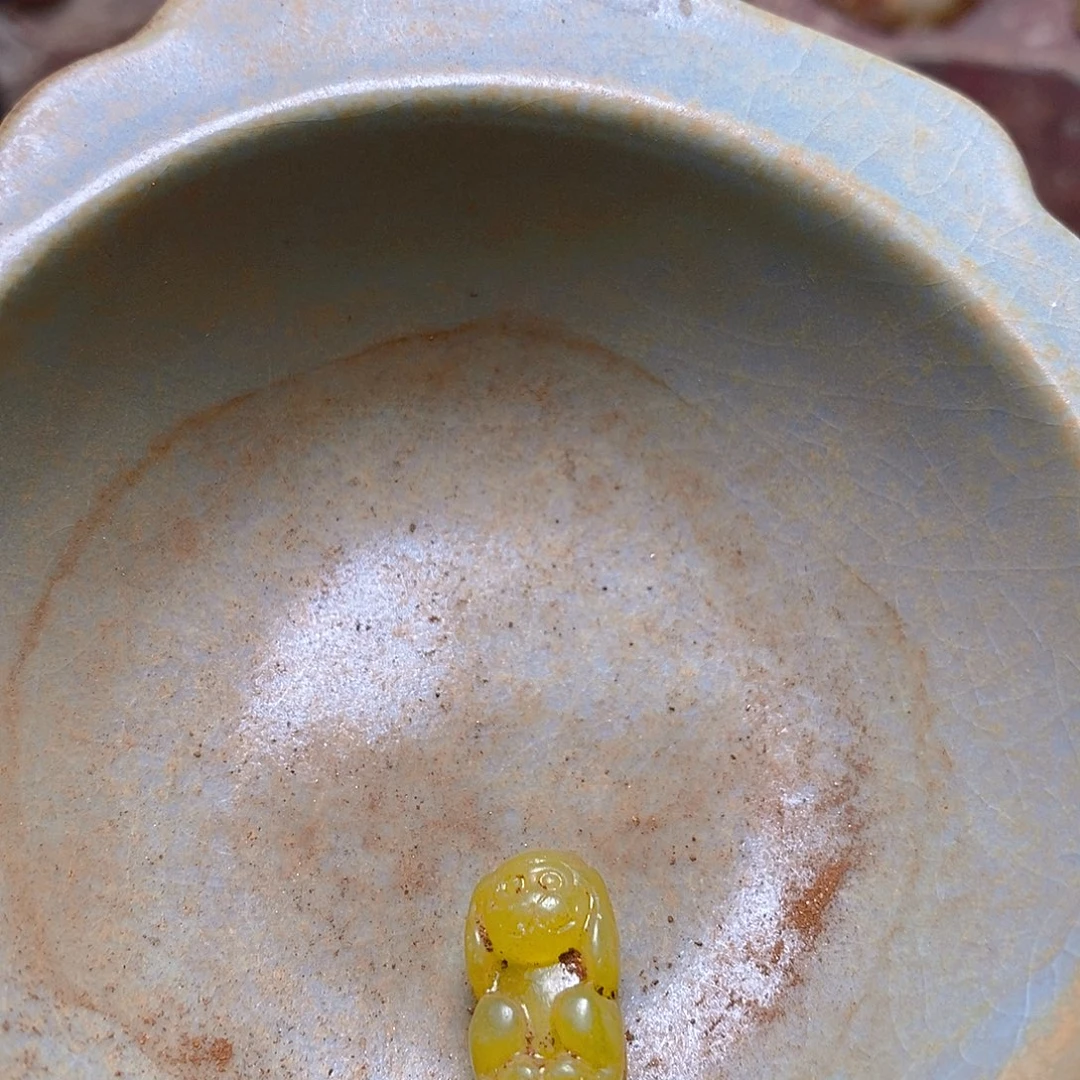 一个人也很容易满足