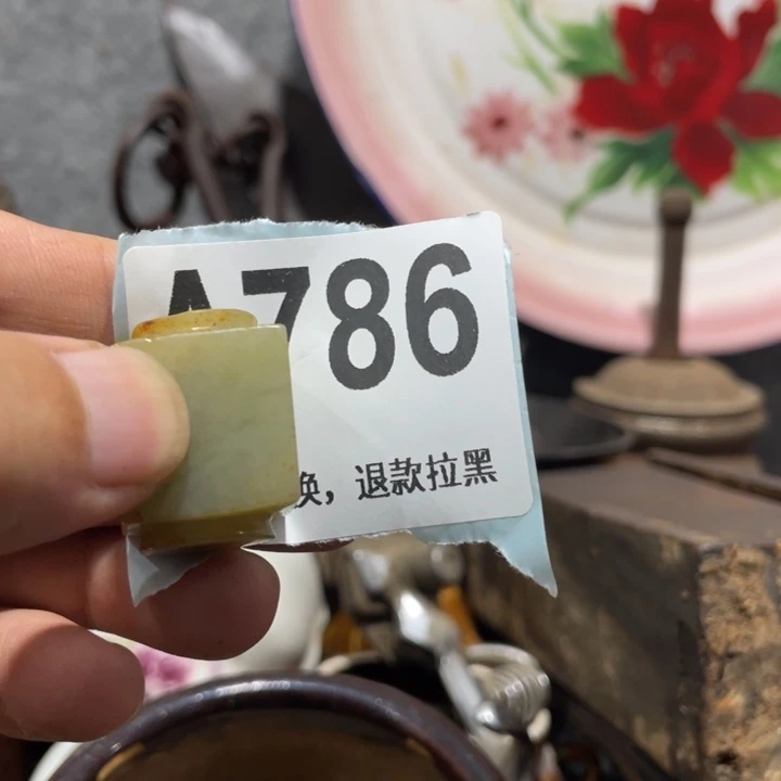 玦***）琉璃手工艺品知道