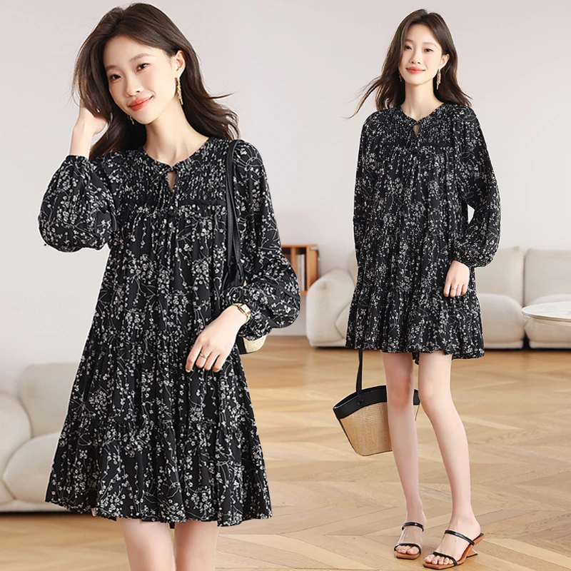 法式茶歇碎花连衣裙女2025年春秋新款小个子遮肉显瘦宽松百搭裙子