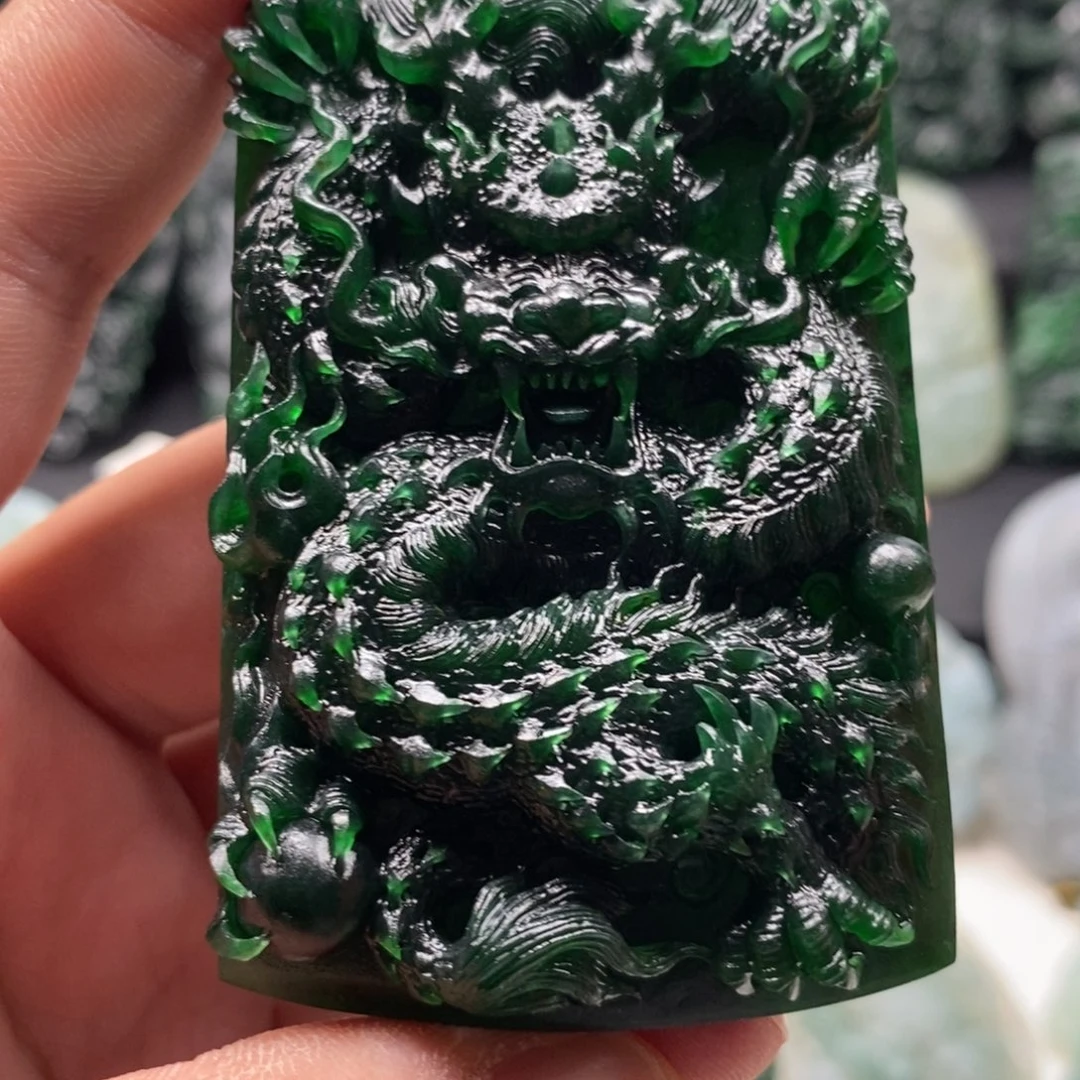 定制翡翠未镶嵌天然翡翠A货龙牌