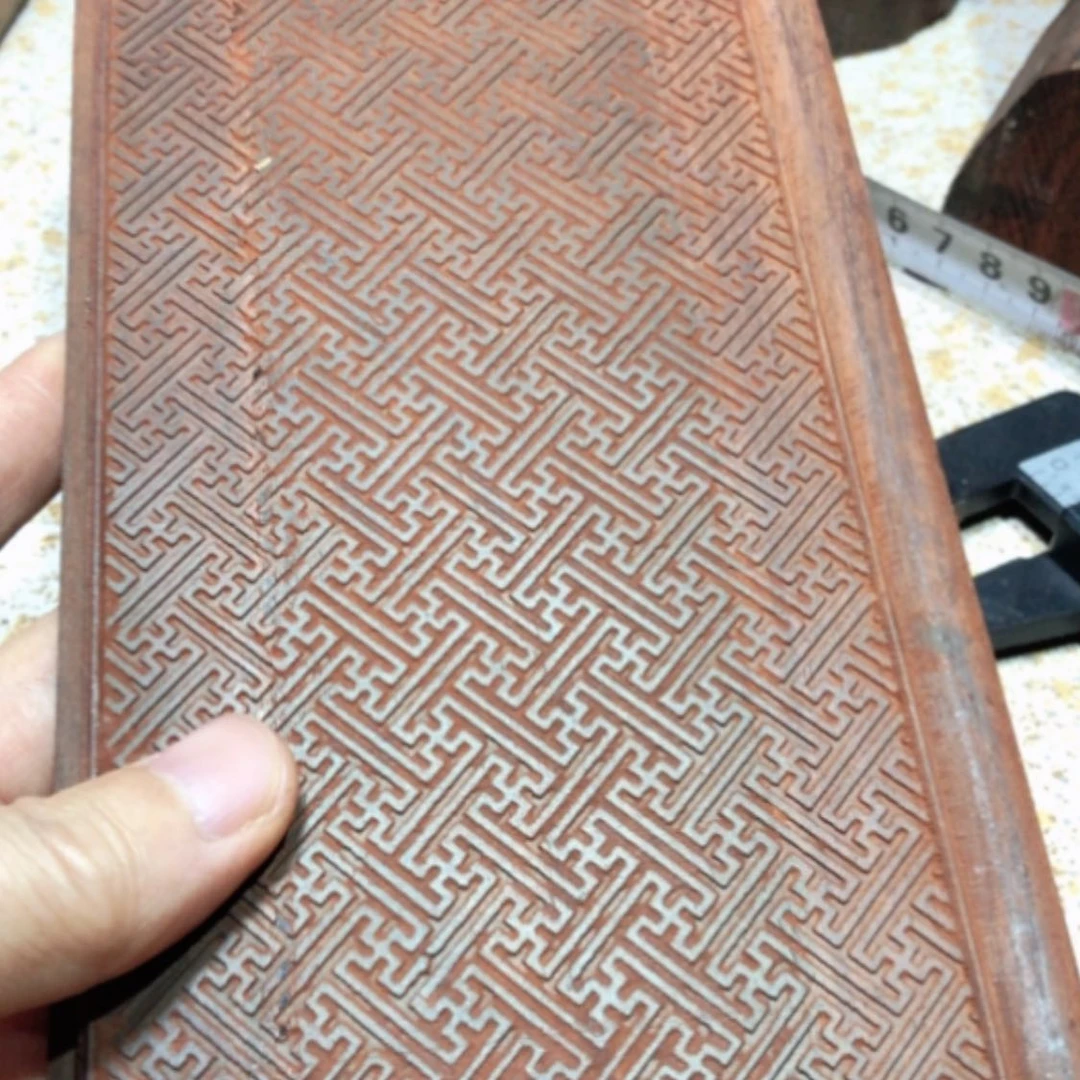 【闪购商品】檀香紫檀（小叶紫檀）看**去