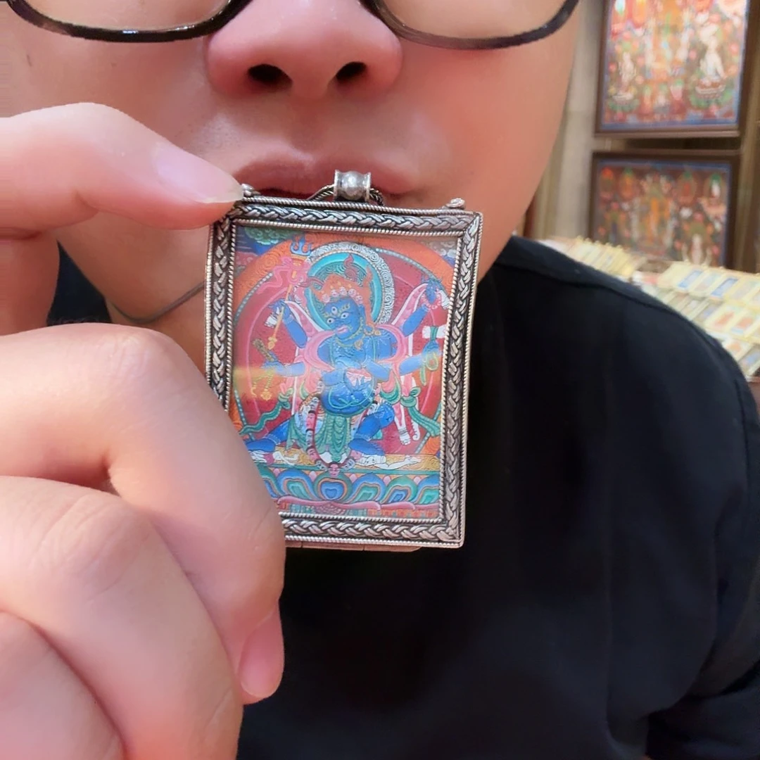 吊坠发发发发发发发发发发发发发