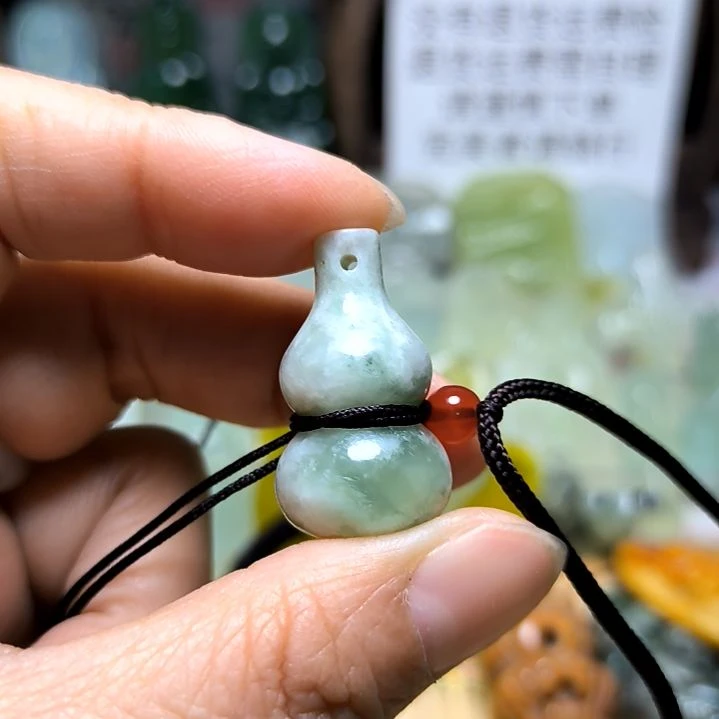 岫玉吊坠(不含链)未镶嵌街*子