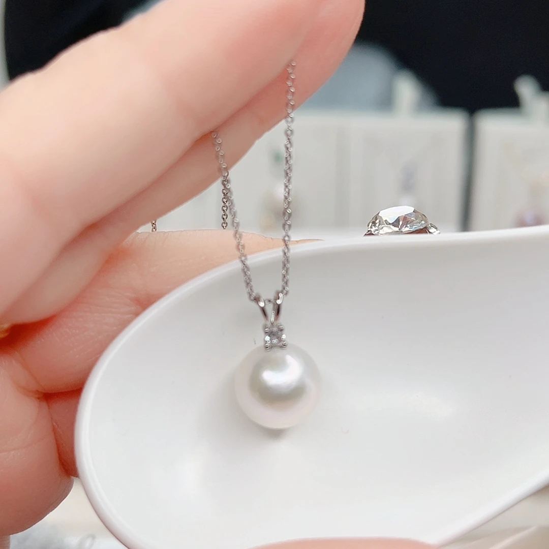 淡水珍珠吊坠(赠链)合金