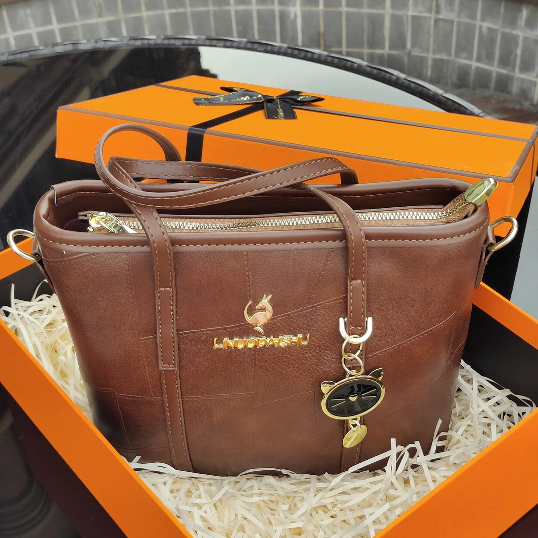 新款时尚单间包女士斜挎包氛围感女包A09