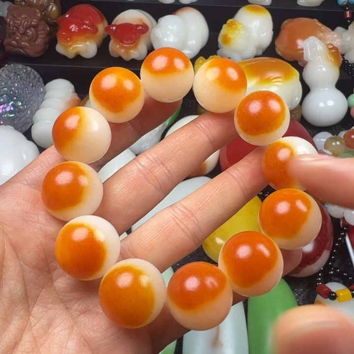 新疆戈壁五彩石金丝