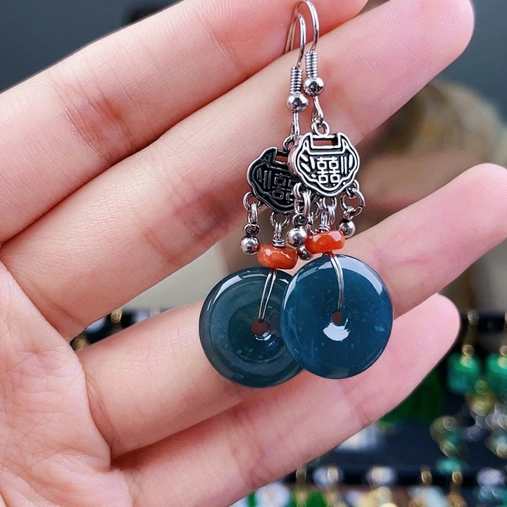 翡翠耳饰未镶嵌饰品