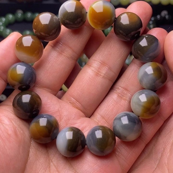 心***币和田玉未镶嵌手串