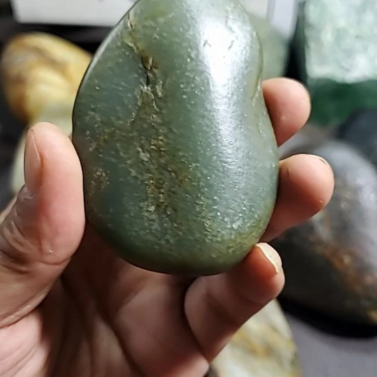 洪***哥和田玉（糖玉）未镶嵌挂件