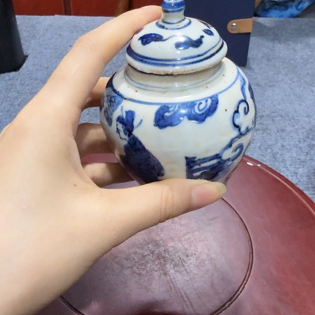 人***月瓷片青花罐子一件完整完整