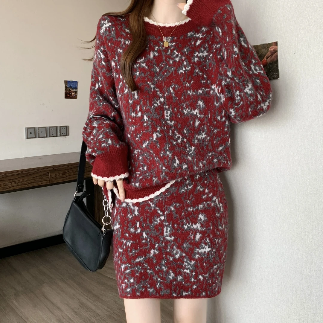 慵懒风女士针织套装2025秋冬大码胖MM温柔毛衣+半身裙显瘦两件套