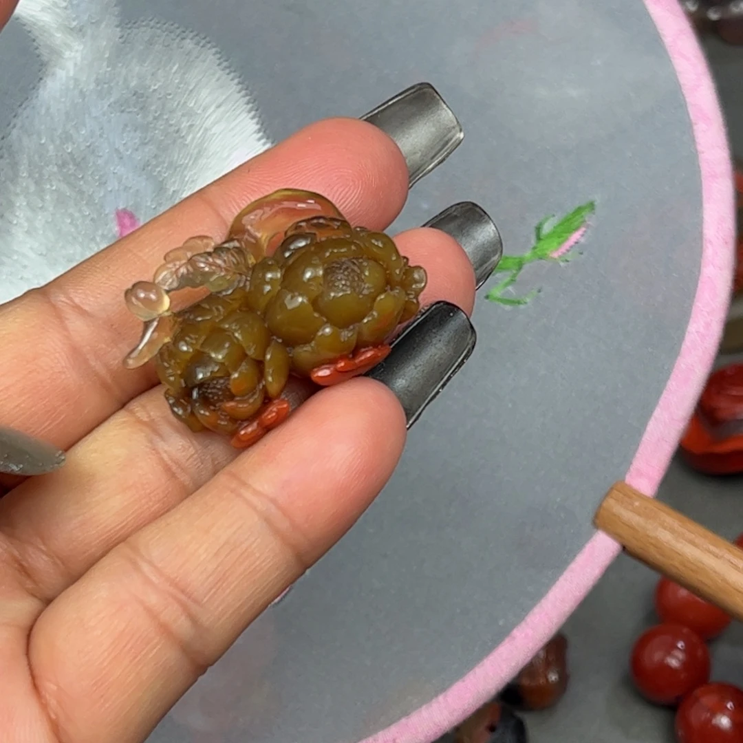 南红玛瑙未镶嵌吊坠