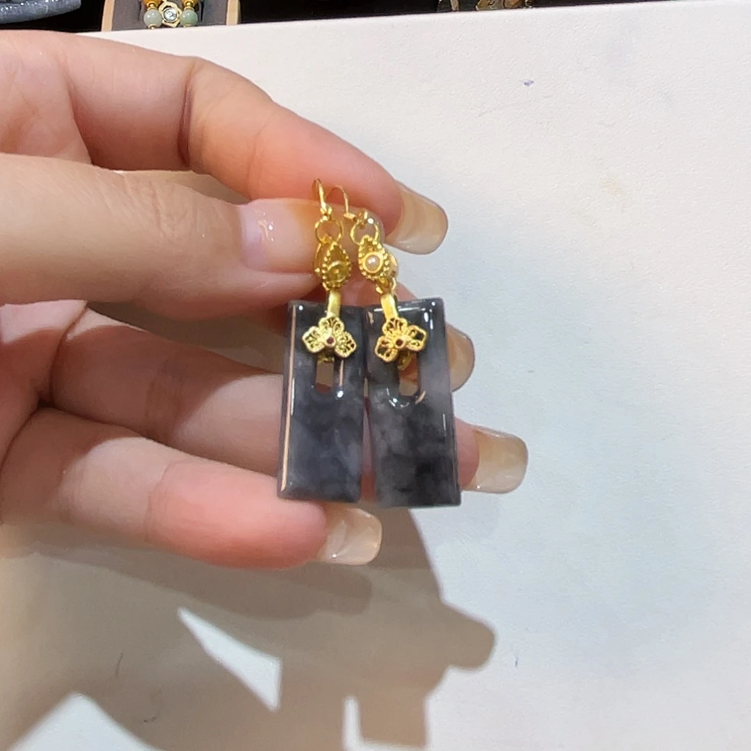 翡翠未镶嵌耳饰福利