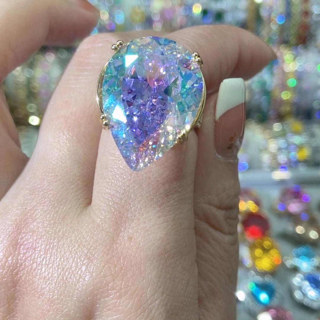 66锆石（处理）戒指