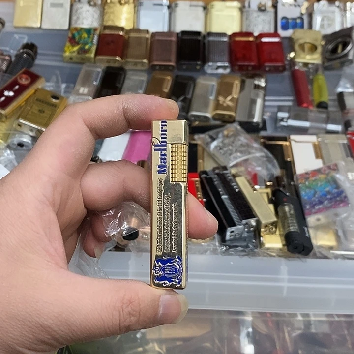 大***圆明铬煤油打火机煤油打火机