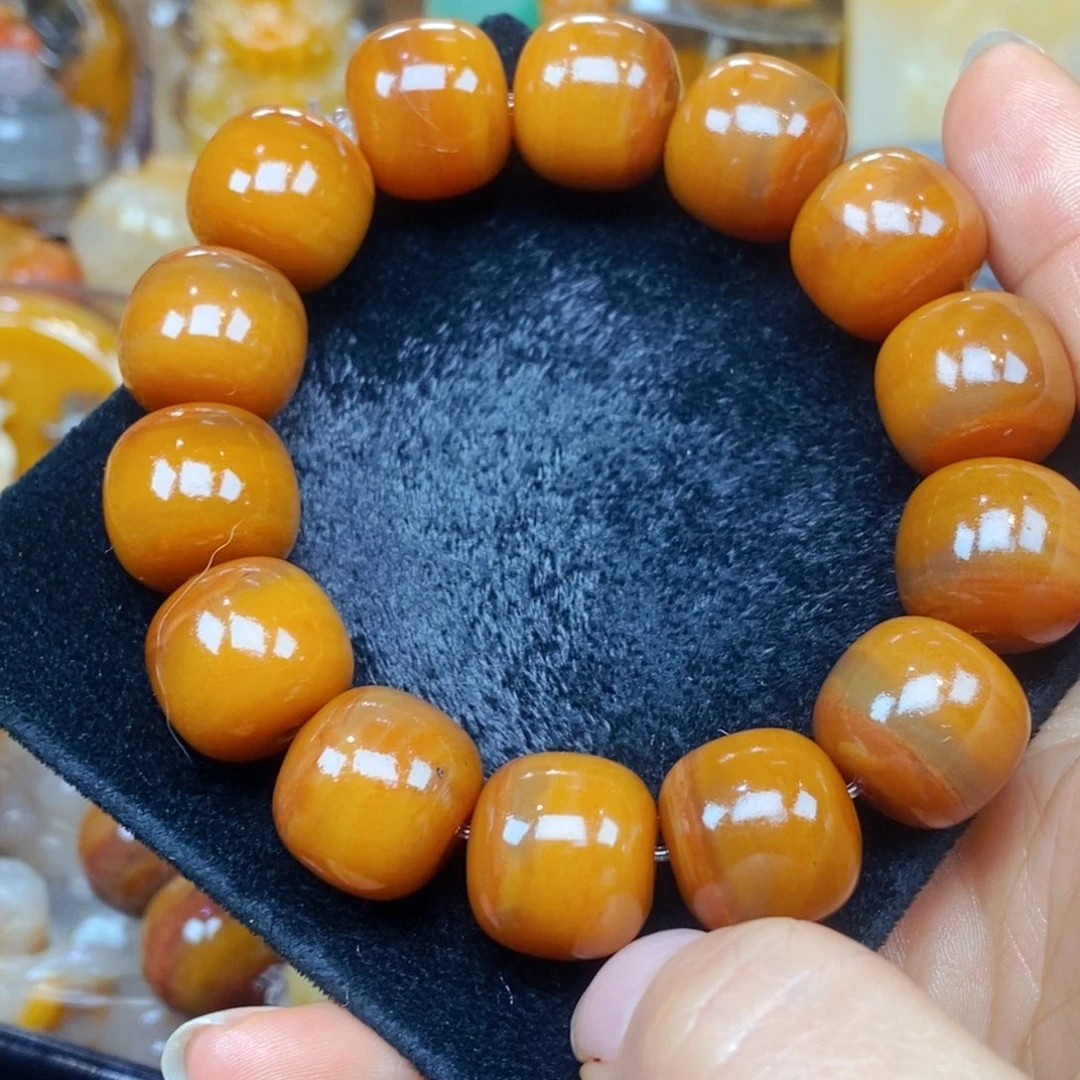 颈饰未镶嵌石英岩玉