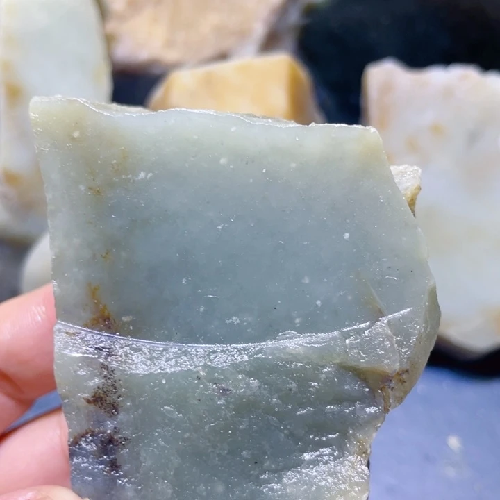 和田玉未镶嵌珠宝半成品