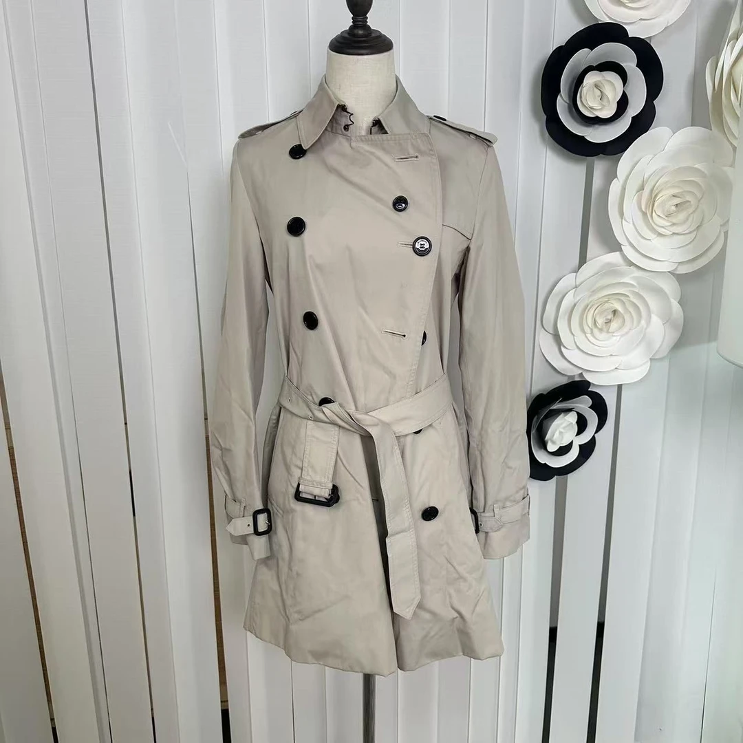 99新 BURBERRY/博柏利 海囤J/巴宝莉风衣/UK8码/XQ79407