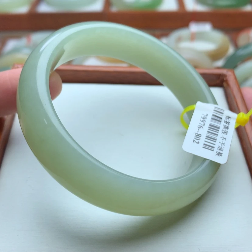 【闪购商品】和田玉手镯未镶嵌5859