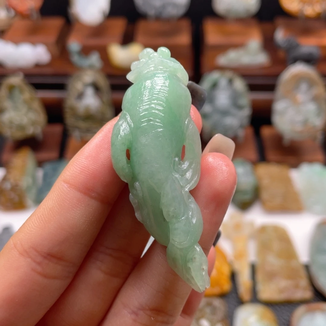 定制翡翠未镶嵌翡翠