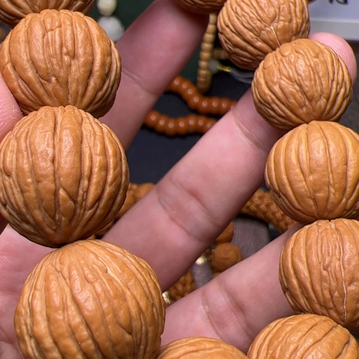 天***和猴头核桃吊坠卡路里