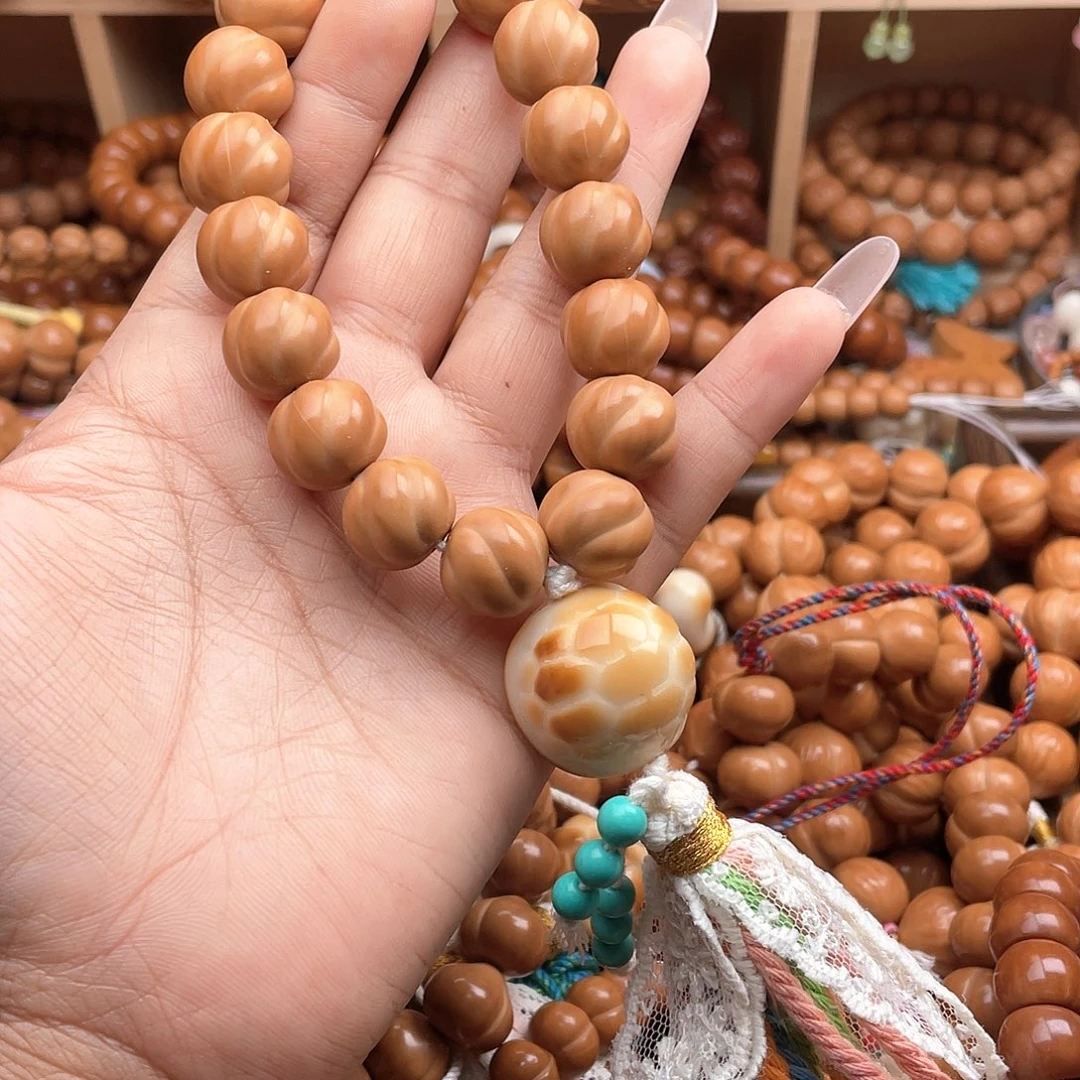 手串猴头核桃14+扭扭珠
