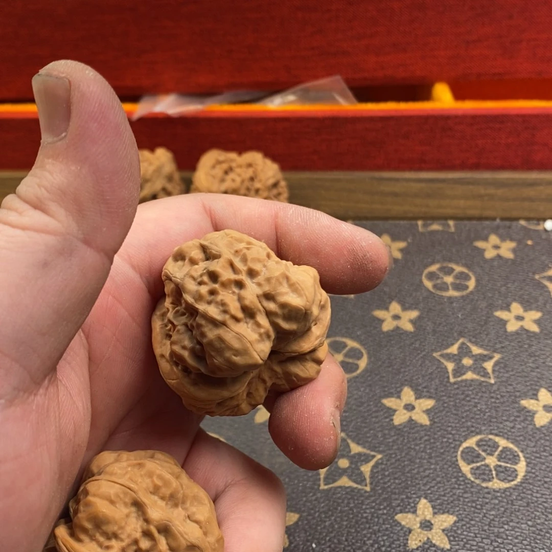 文玩核桃吊坠文玩核桃