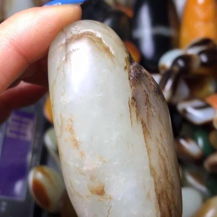 和田玉未镶嵌珠宝奇石