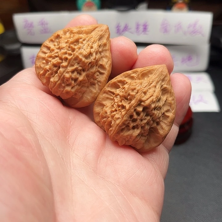 文玩核桃吊坠全品朱雀