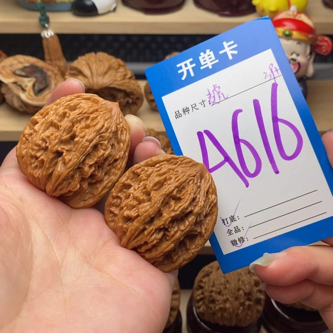 文玩核桃把件麦虎39