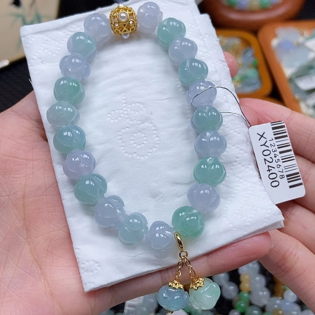 未镶嵌挂件翡翠闪