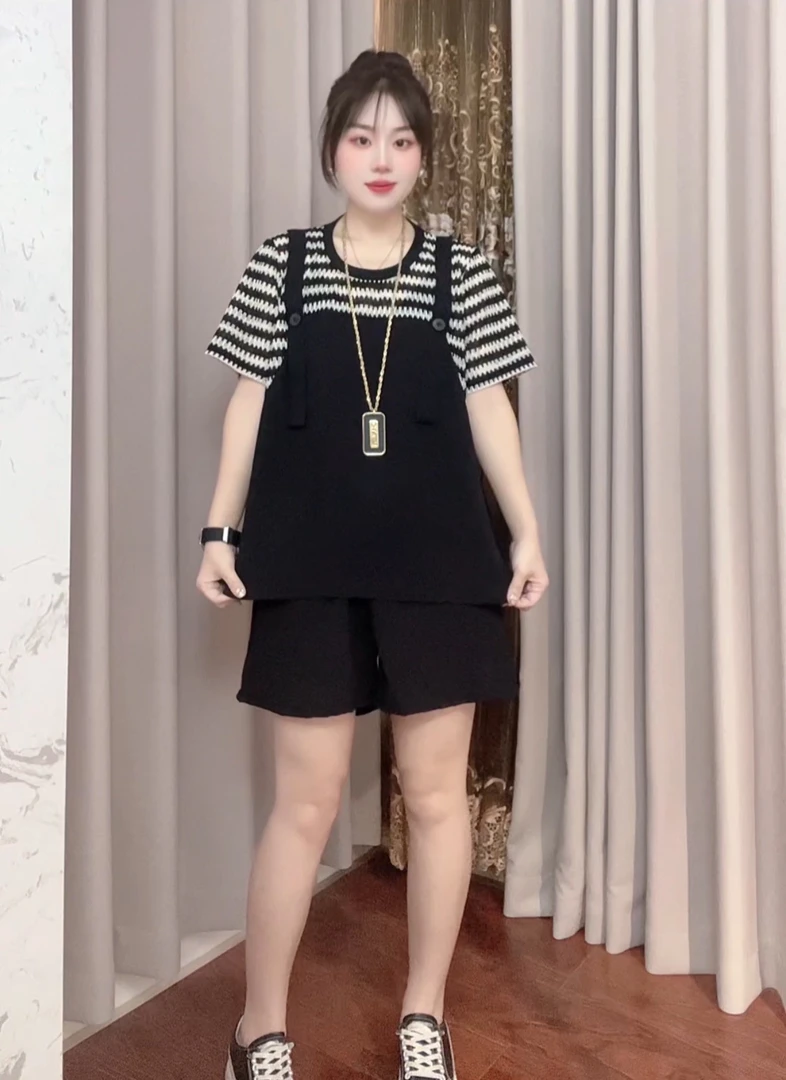 夏季时尚百搭宽松显瘦条纹短袖上衣短裤套装女装