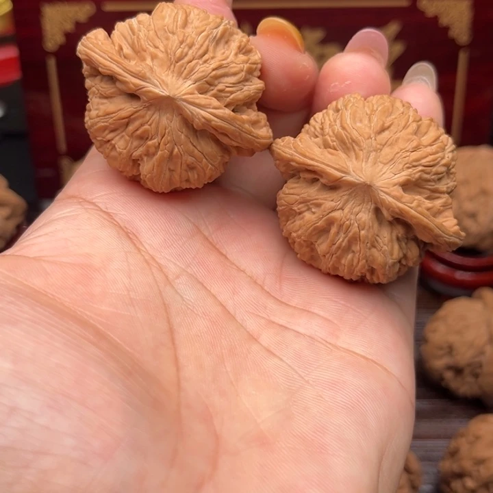 文玩核桃吊坠赵闷